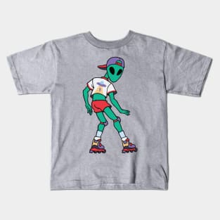 Unreals on Wheels - Little Green Man Kids T-Shirt